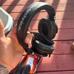 Audio Technica Headphones ATH-m50x