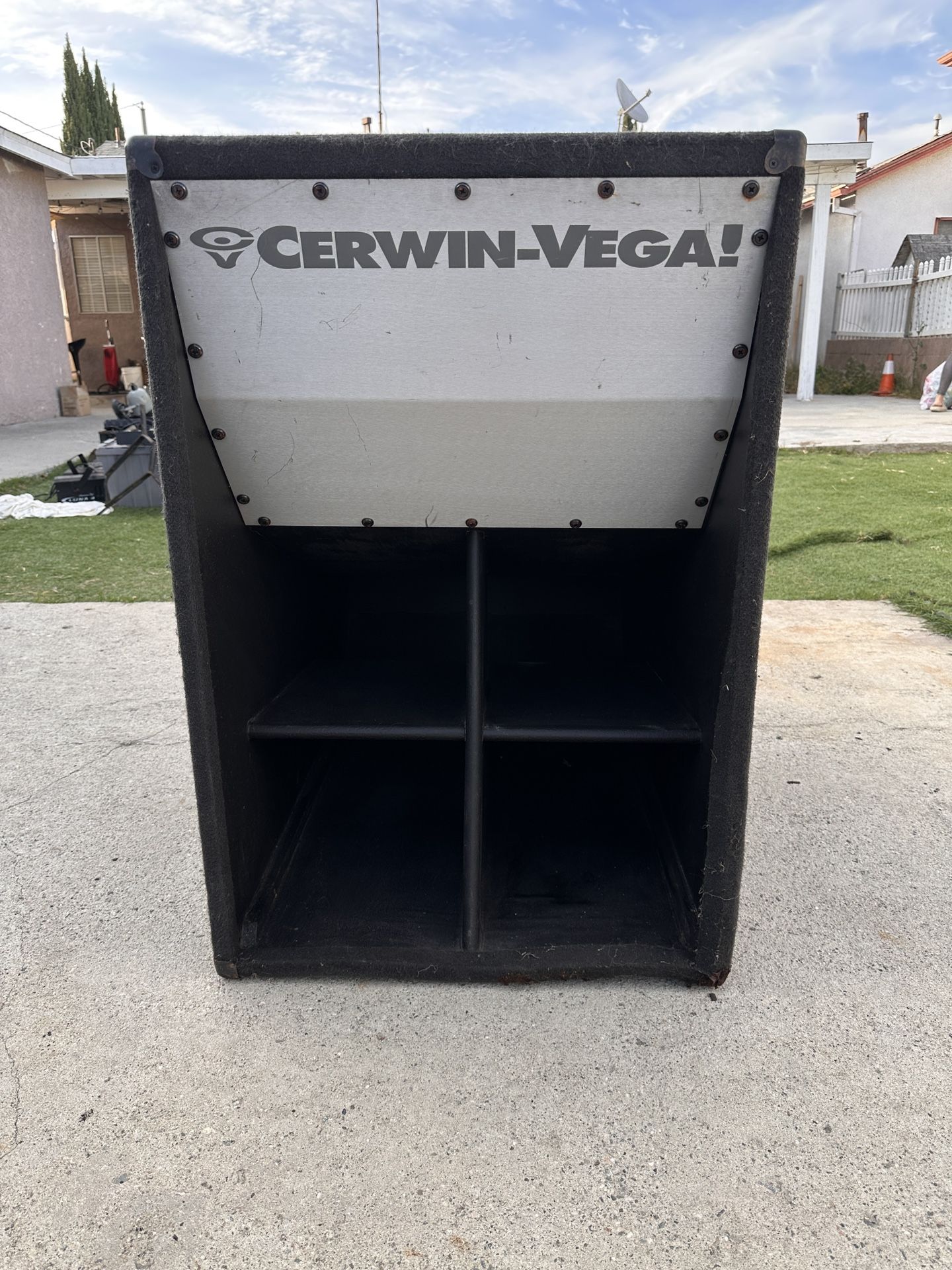Cerwin Vega Speaker