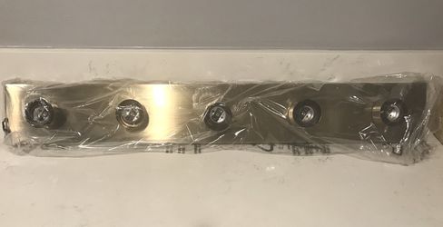 5 bulb Light Bar. 30 inch. New in box. $10