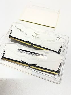 32GB DDR5 RAM T-FORCE DELTA RGB