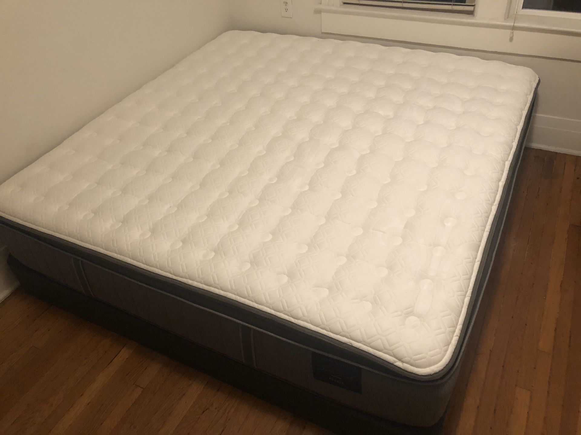 King size mattress + box spring