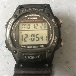 Used Nice CASIO Illuminator 1949 W-93H WR 50M Quartz Digital Men's Watch