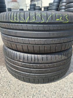 Pair of 285/35/R23  with 80%of tread or life PIRELLI PZERO HABLAMOS ESPAN̈OL