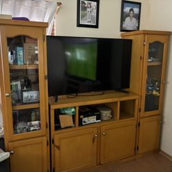 TV Stand With Two Towers