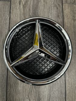MERCEDES BENZ CHROME GRILL LOGO LED 