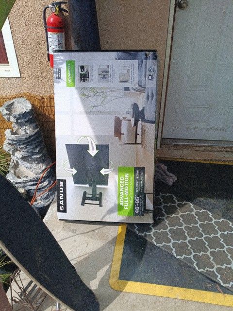 Sanus 46"-95" TV Wall Mount Advanced Full Motion