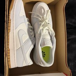 W Nike Dunk Low PRM NN