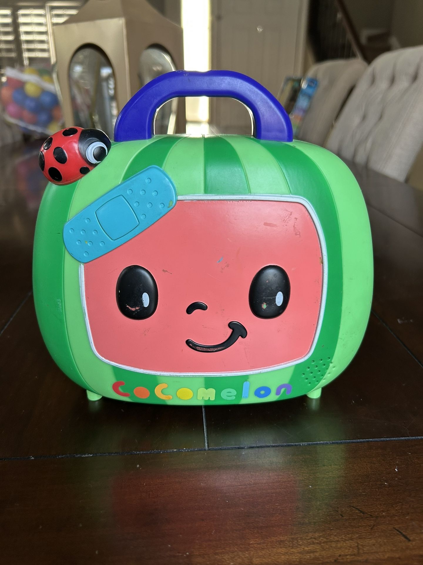 CoComelon Musical Dr. Check Up Case