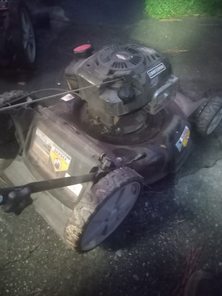 Craftsman Mower With Bag