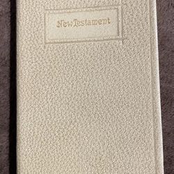 Vintage Pocket Bible The New Testament Holman Pronoucing Ed