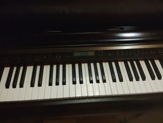 YAHAMA CLAVINOVA CLP-170