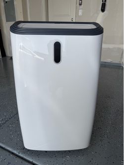 COWSAR 12,000 BTU Portable Air Conditioner (Model OL-BA012C-08CD/C)