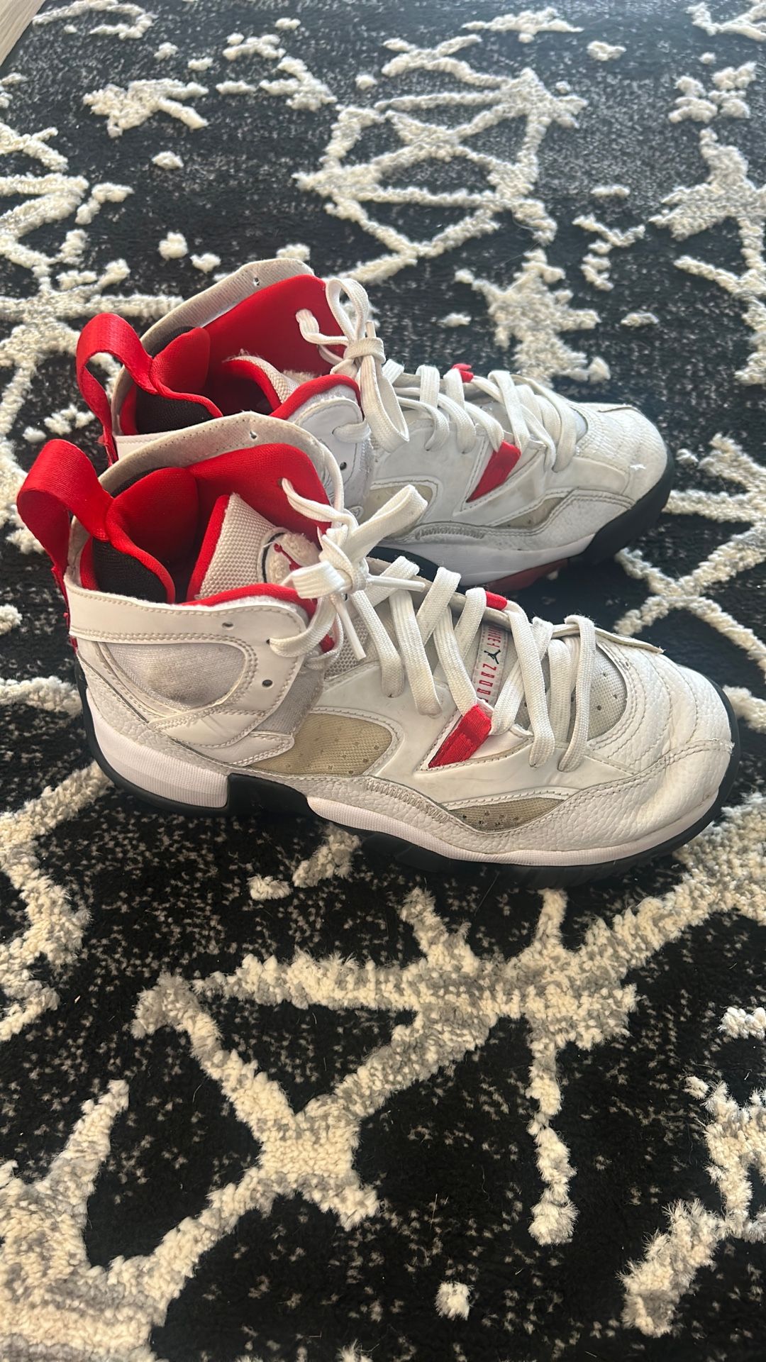JORDAN JUMPMAN TWO TREY