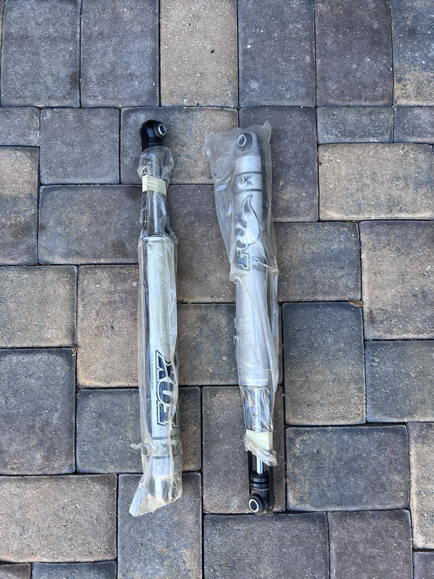 Fox 2.0 Shocks