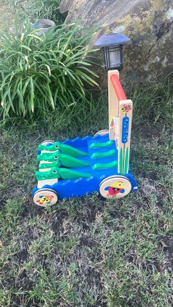 Melissa and Doug PushToy