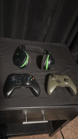 2 Xbox Controllers + Turtle Beach Headset – $50 FIRM