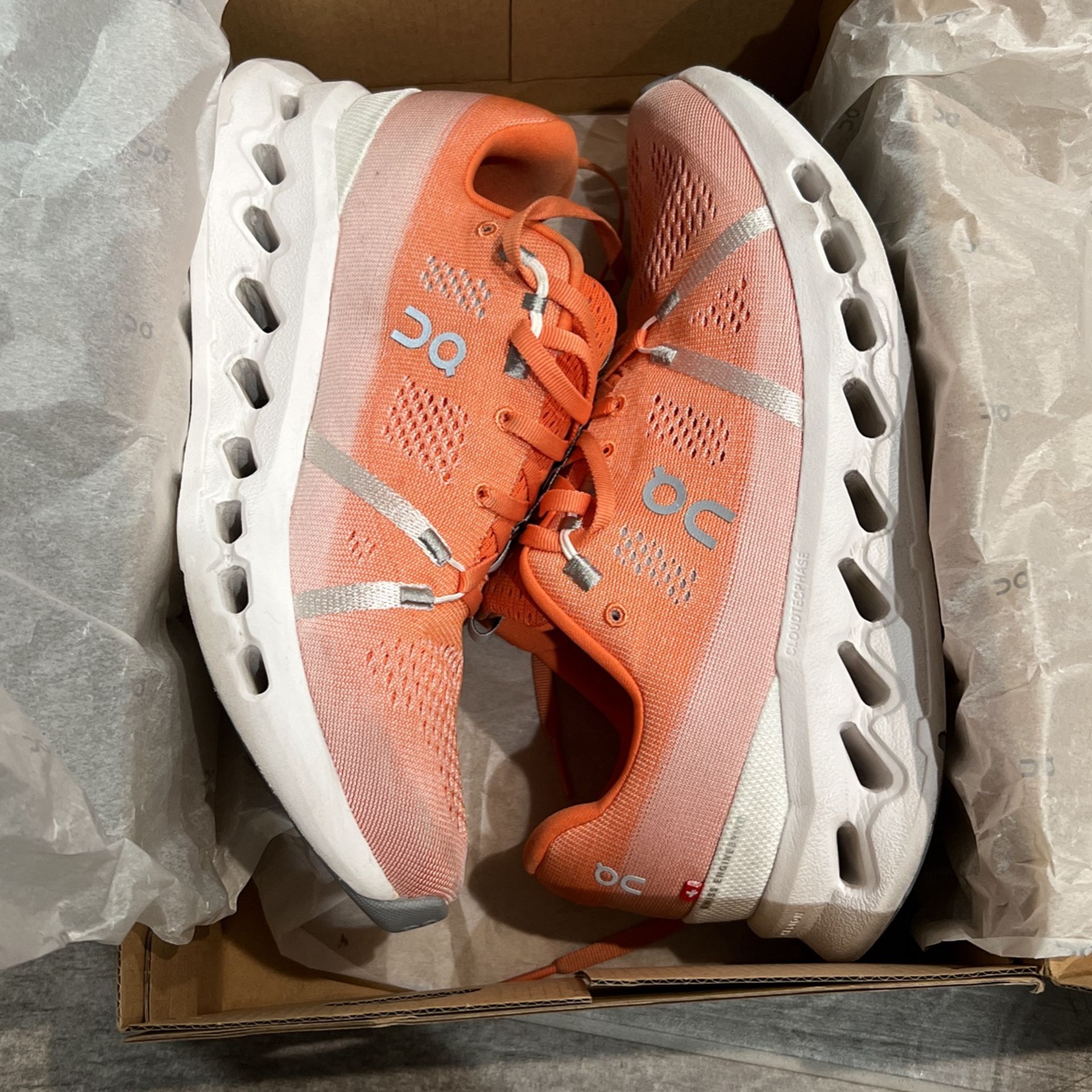 On running Cloudsurfer Auburn | Frost