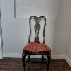 ANTIQUE BLACK LACQUER ASIAN STYLE CHAIR