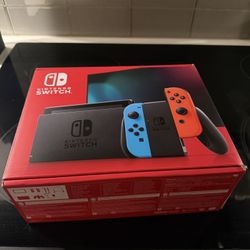 Nintendo Switch (NEW IN BOX) 