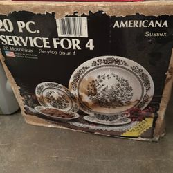 20 pc Service for 4