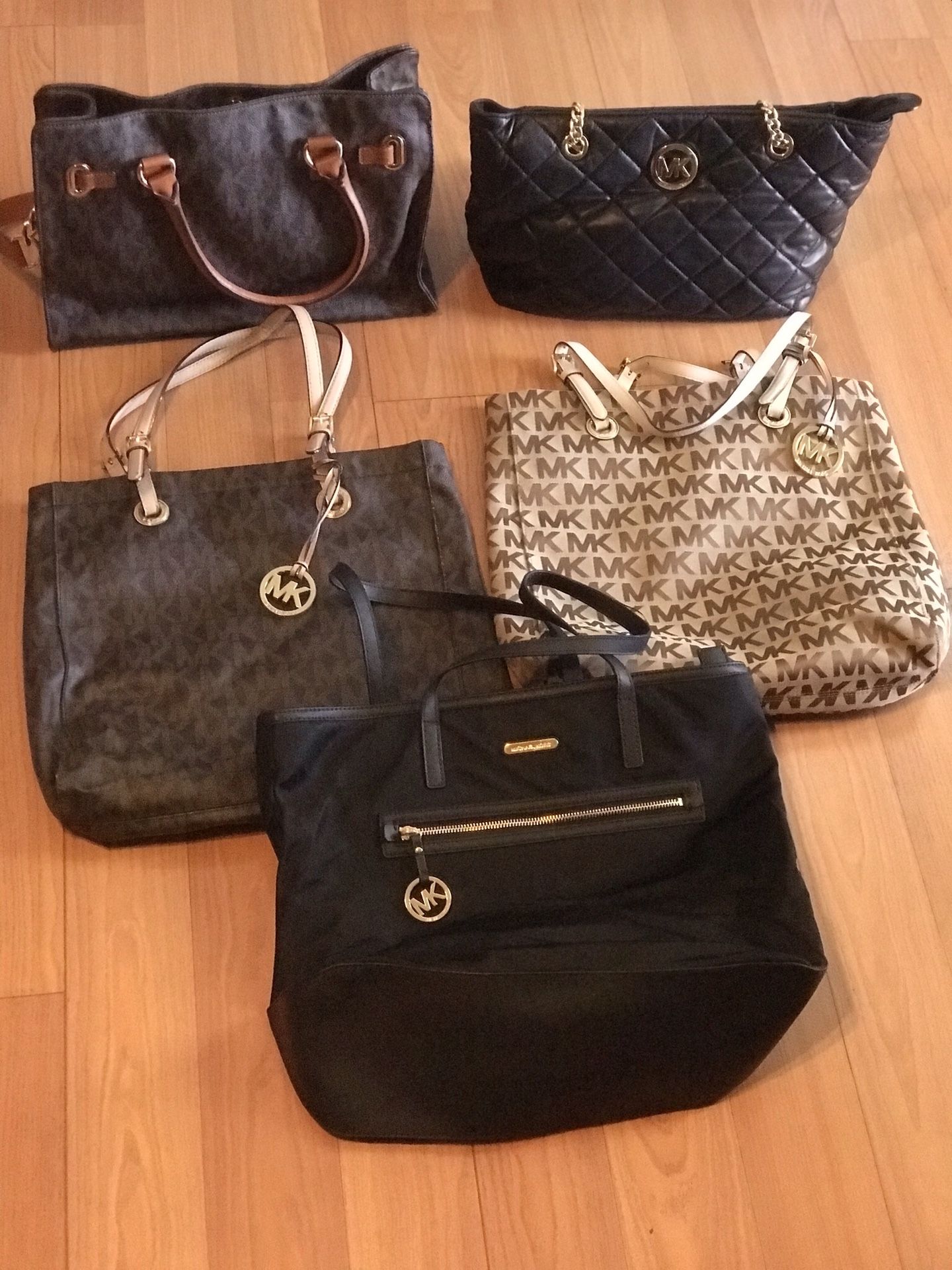 Michael kors Handbags