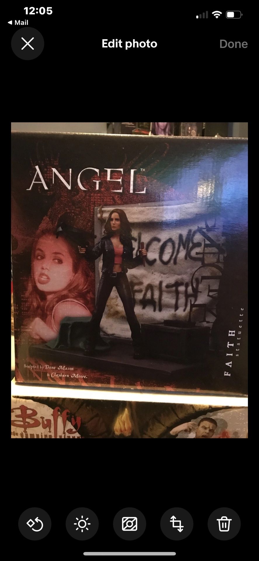 Buffy Angel FAITH STATUETTE