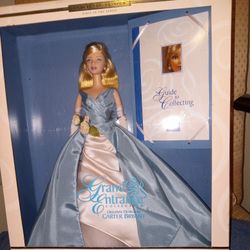 2000 Barbie  Grand ENTRANCE 