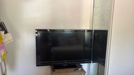 JVC TV