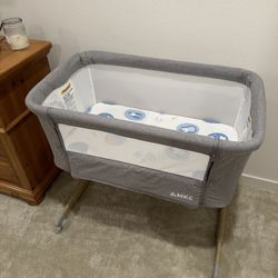 AMKE Bassinet 