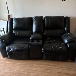 Couch Set With Charging Ports