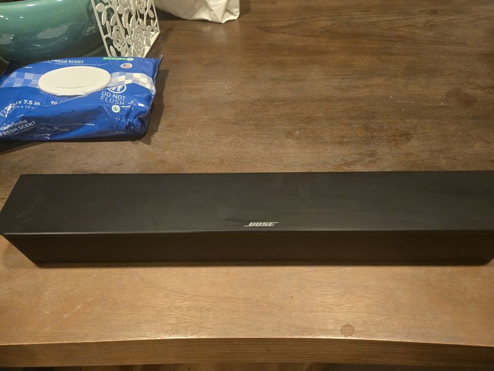 Bose Sound Bar - Like New