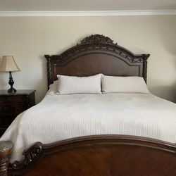 Bedroom Furniture set (bed, dressers, armoire)