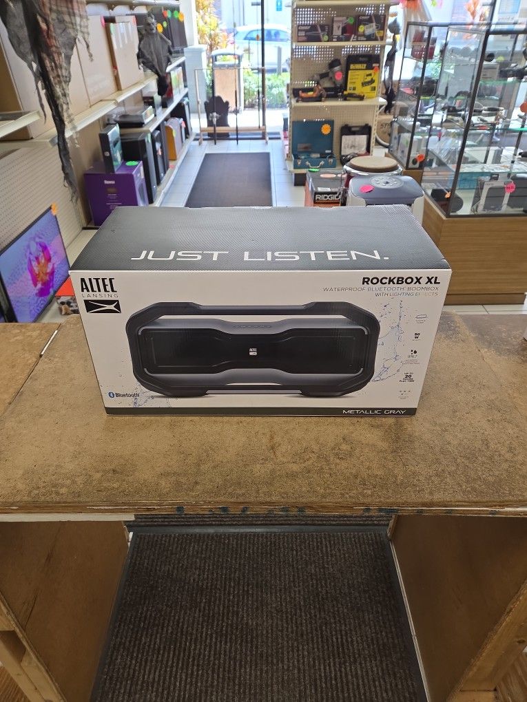 Altec Lansing Rockbox XL Waterproof Bluetooth Speaker