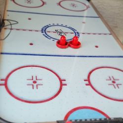 Hockey table 