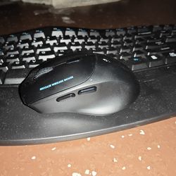 RECCAZR Wireless Gaming Mouse and Keyboard/Model EK30/Black