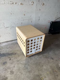 Dog House / Indoor Dog Crate