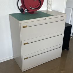 File cabinet
