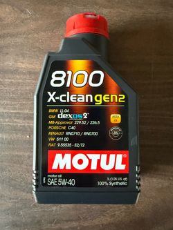 Motul 8100 Xclean Gen2 5W/40 oil