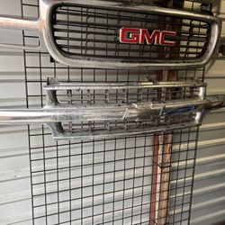 Chevy Silverado Tahoe Suburban Grille