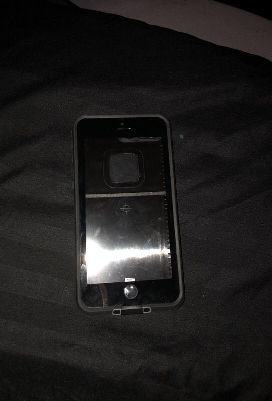 iPhone 8 plus life proof case