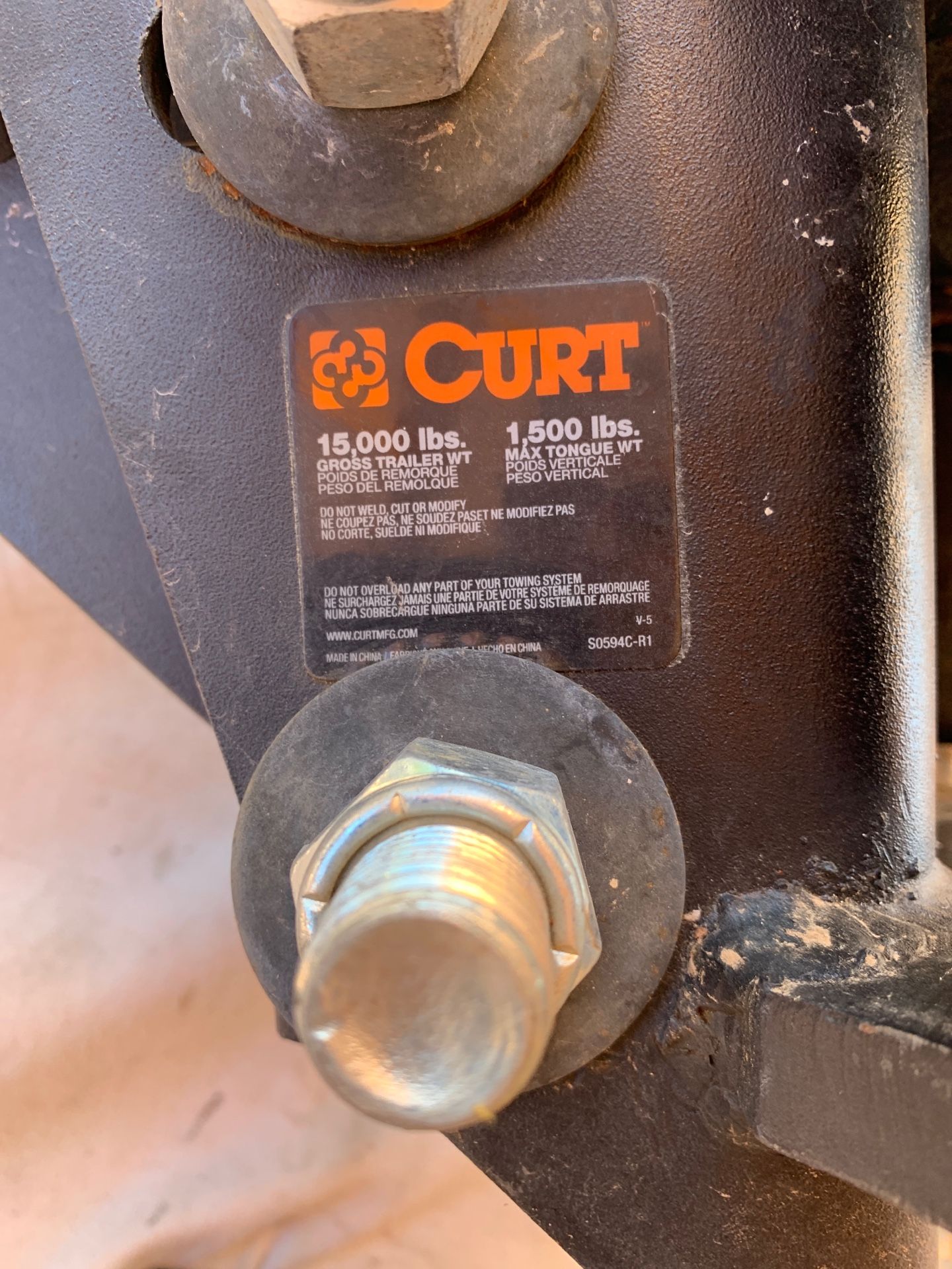 CURT 15,000 lb Trunnion Bar Weight Distribution System