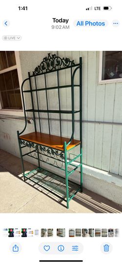 Nice hunter green rack.