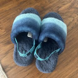 Ugg Sleepers Size 6-7
