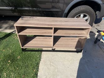 Tv stand