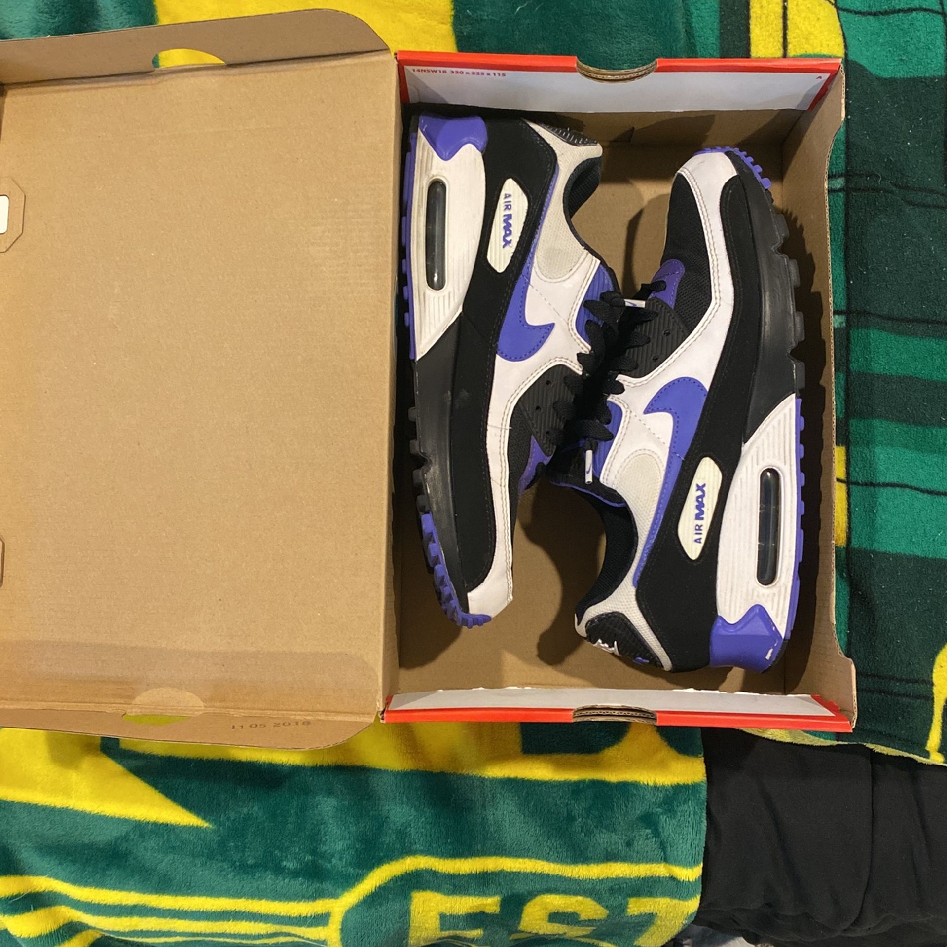Men’s Air Max 90