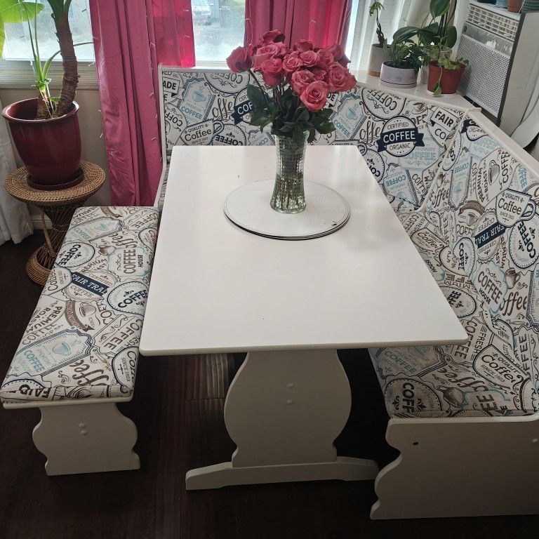 Breakfast Nook Dining Set