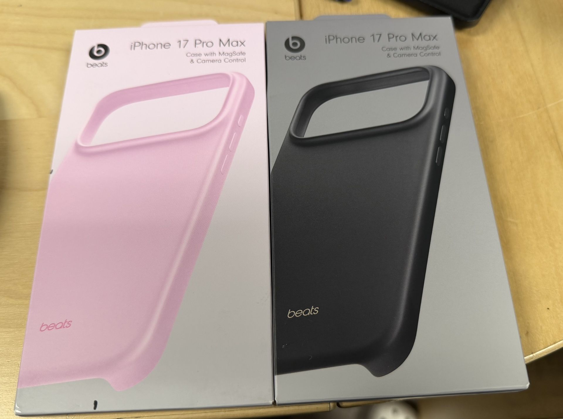 Beats iPhone 17Pro Max Cases