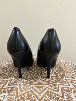 Nine west black heels