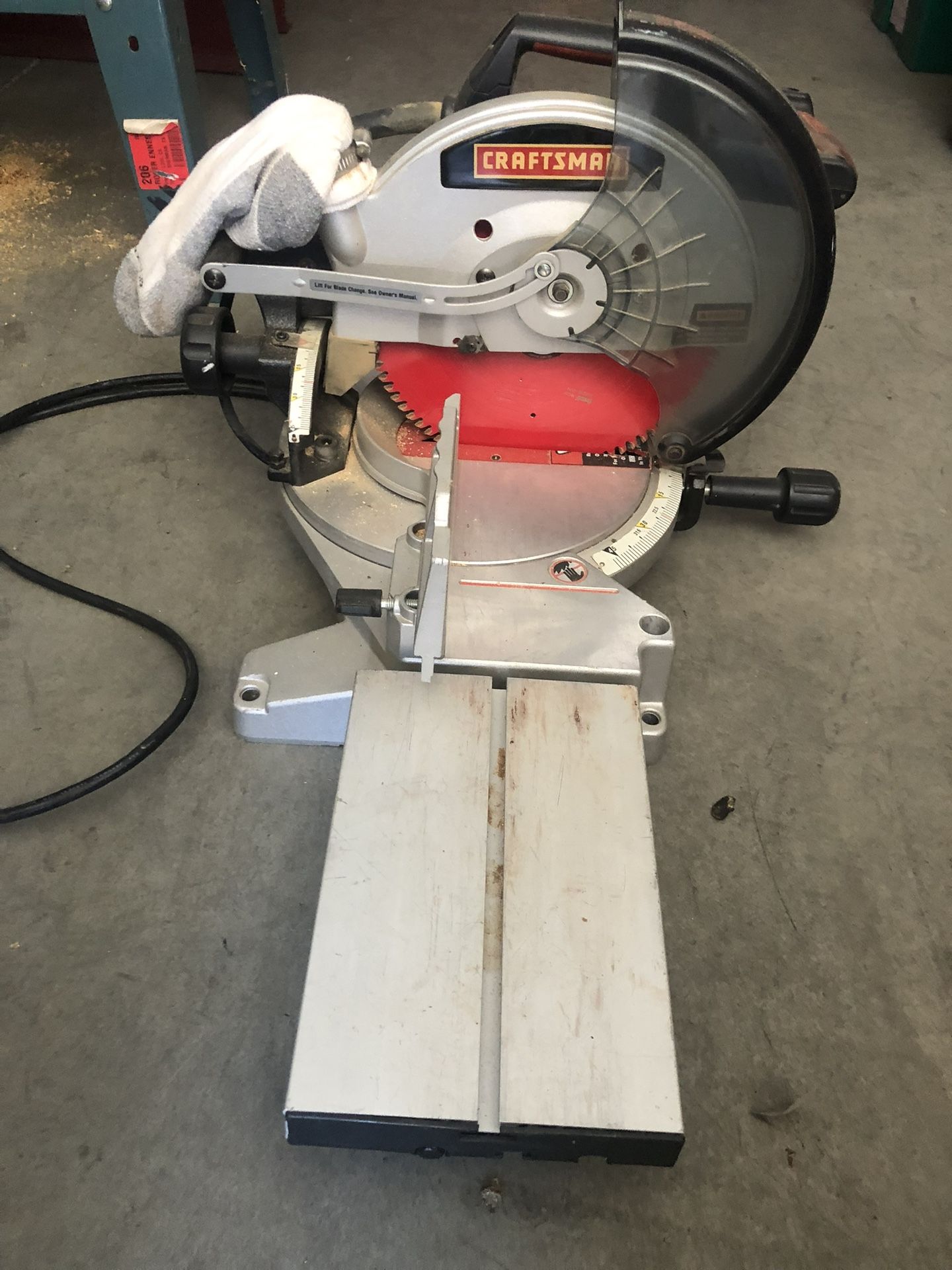 Craftsman 10” Compound Miter Saw