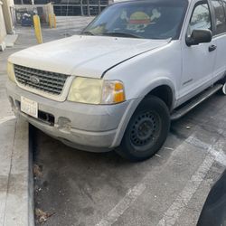 2002 Ford Explorer